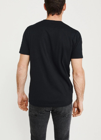Чорна футболка Abercrombie & Fitch