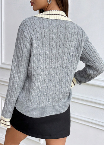 Серый демисезонный свитер SHEIN