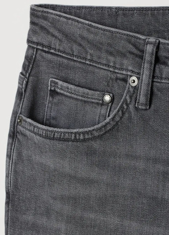 Серые демисезонные прямые джинсы H&M