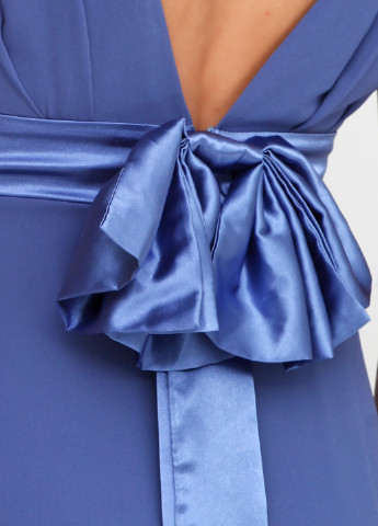 Світло-синя вечірня платье TFNC London однотонна