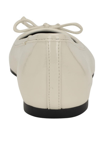 Женские балетки Calvin Klein | молочные однотонные логотип, бант искусственная кожа (332671392)