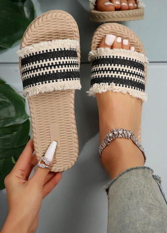 Шльопанці SHEIN (332389521)