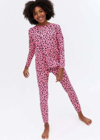 Розовая всесезон пижама (лонгслив, брюки) лонгслив + брюки WellWorthUK