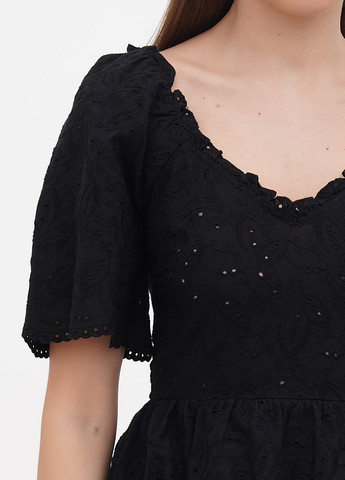 Чёрная блуза-топ весняно-літня H&M