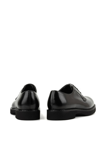 Черные классические, кэжуал туфли Le'BERDES на шнурках