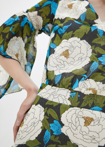 Комбинированное кэжуал платье клеш Iren Klairie с цветочным принтом