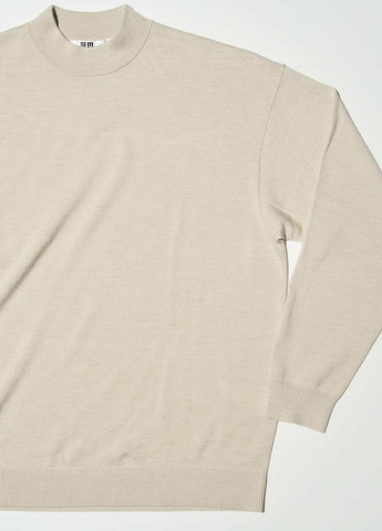 Бежевый демисезонный свитер Uniqlo