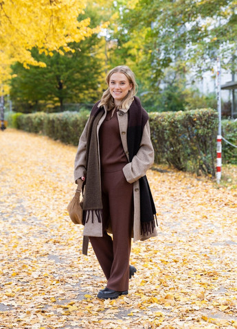 Коричневое демисезонное Пальто оверсайз Uniqlo