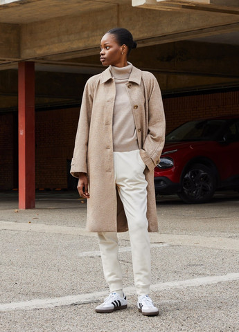 Коричневое демисезонное Пальто оверсайз Uniqlo