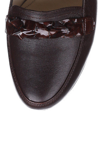 Туфли Blizzarini на среднем каблуке с пряжкой