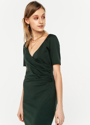 Темно-зеленое кэжуал платье футляр befree