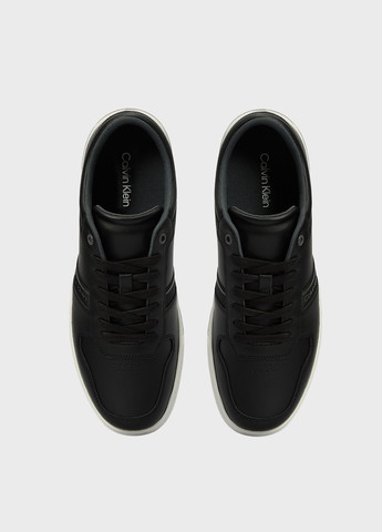 Черные всесезонные кроссовки Calvin Klein