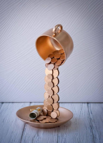 Сувенир статуэтка парящая чашка с золотым напылением и монетами ручная работа хенд мейд подарок SuvenirPodarokZP (253740459)