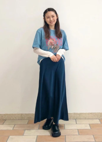 Молочный демисезонный свитер джемпер Uniqlo