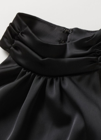 Атласный комбинезон H&M однотонный чёрный кэжуал