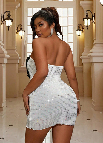 Білий коктейльна сукня з відкритими плечима SHEIN однотонна