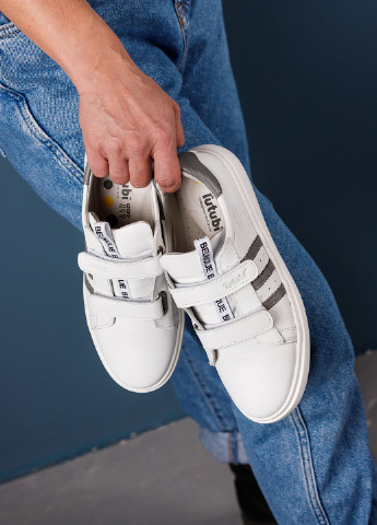 Белые демисезонные кроссовки из натуральной кожи для мальчика Tutubi