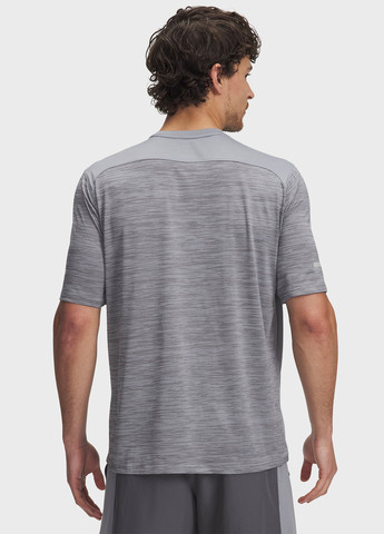 Сіра футболка Under Armour