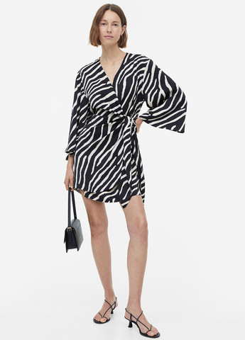 Комбинированное кэжуал платье на запах H&M зебра