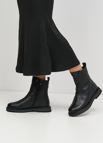 Зимние ботинки Lola Andy без декора