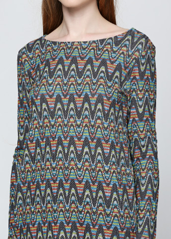 Серое кэжуал платье Ravol с абстрактным узором