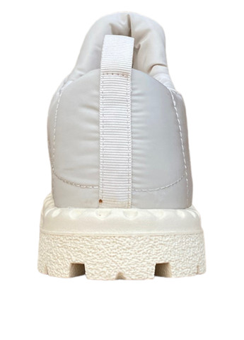 Зимние ботинки It is на тракторной подошве тканевые