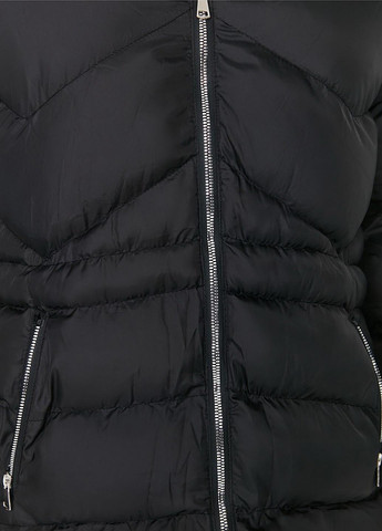 Черная зимняя куртка Trendyol