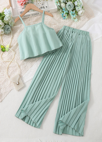 Светло-зеленый летний костюм (майка, брюки) SHEIN