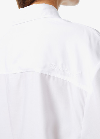 Белая классическая рубашка однотонная Lacoste