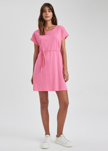 Розовое кэжуал платье платье-футболка DeFacto однотонное