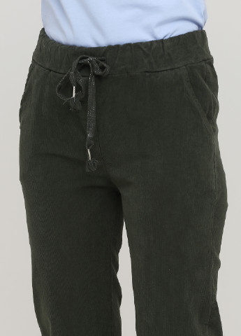 Темно-зеленые кэжуал демисезонные зауженные, укороченные брюки Made in Italy