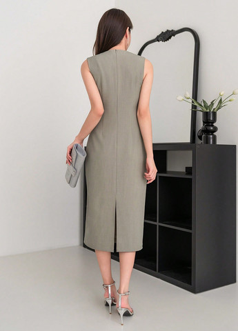 Зеленое кэжуал платье на запах SHEIN однотонное