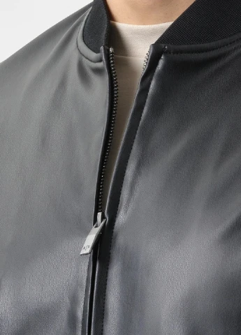 Чорна демісезонна куртка Armani Exchange