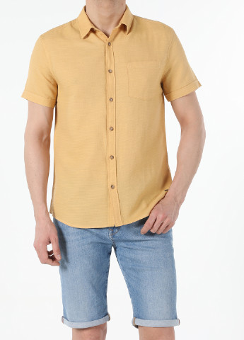 Желтая кэжуал рубашка однотонная Colin's