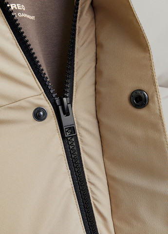 Бежевая зимняя куртка Jack & Jones