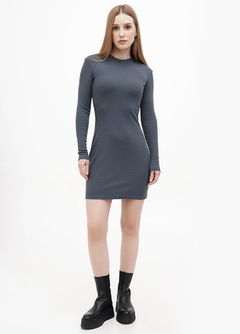 Женское демисезонное Платье футляр KASTA design однотонное