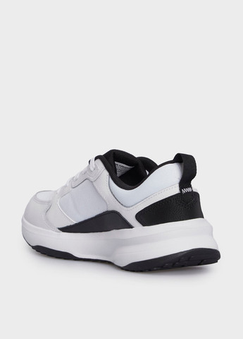 Білі Літні кросівки Under Armour