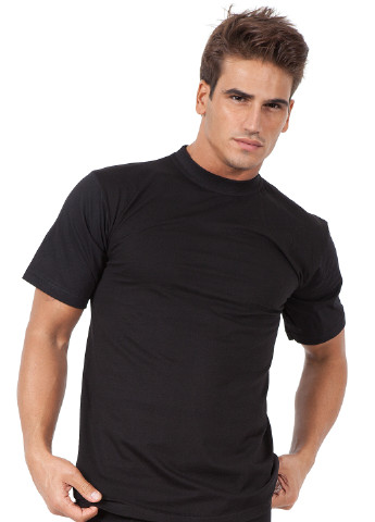 Черная демисезонная футболка Miorre