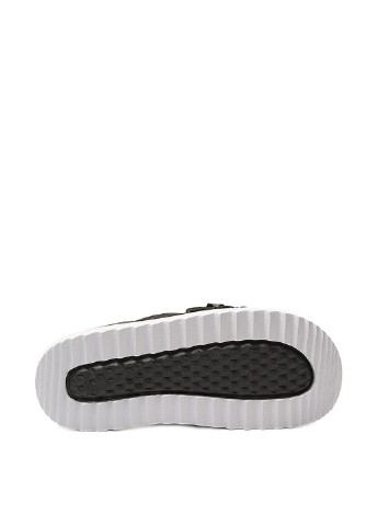 Черные шлепанцы Nike со шнуровкой
