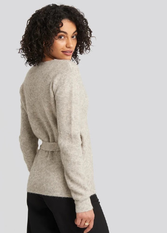Серо-коричневый демисезонный свитер NA-KD