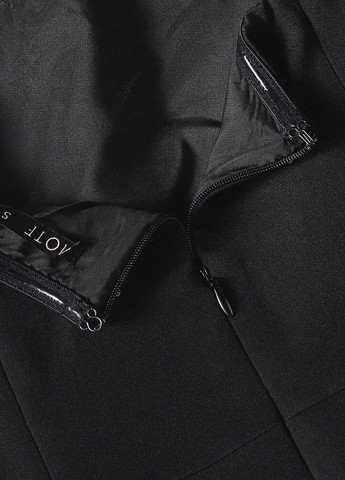 Чорна коктейльна, вечірня сукня з відкритими плечима SHEIN однотонна