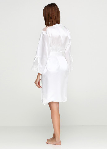 Белый демисезонный комплект (халат, ночная рубашка) My Enjoy