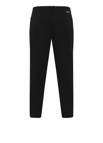 Черные спортивные демисезонные зауженные брюки Jack Wolfskin