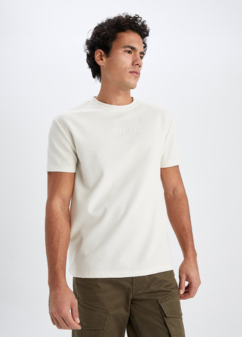 Светло-бежевая летняя футболка DeFacto