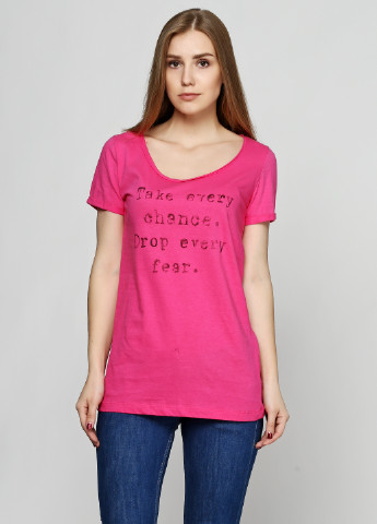 Рожева літня футболка Blend She