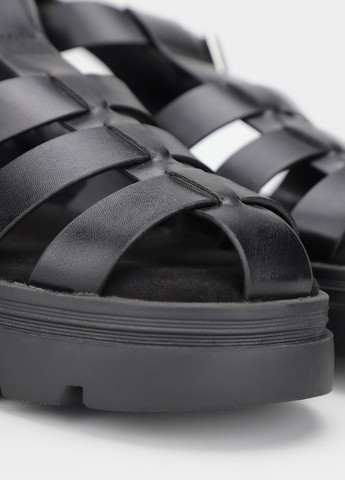 Кэжуал сандалии Braska на ремешке