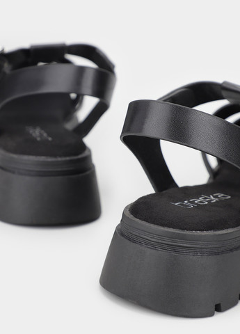 Кэжуал сандалии Braska на ремешке