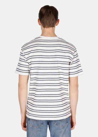 Белая футболка Colin's