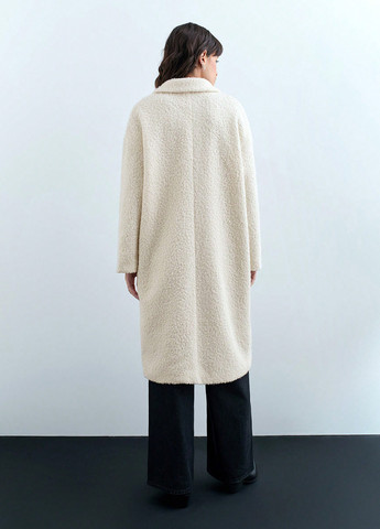 Молочное демисезонное Пальто оверсайз SHEIN