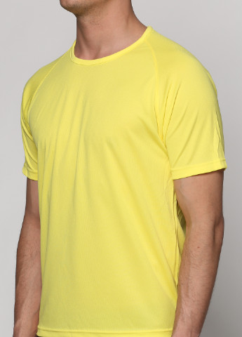 Желтая футболка Sol's